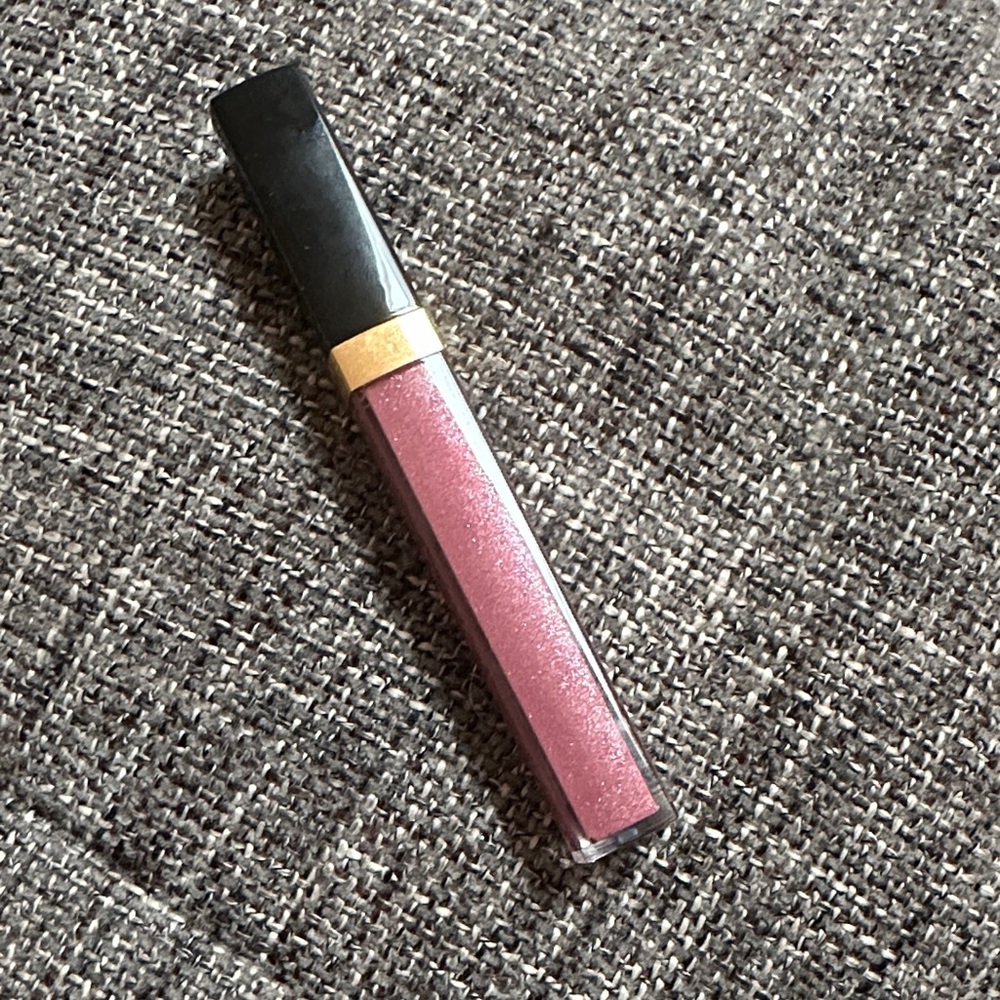Chanel Rouge Coco Gloss 119